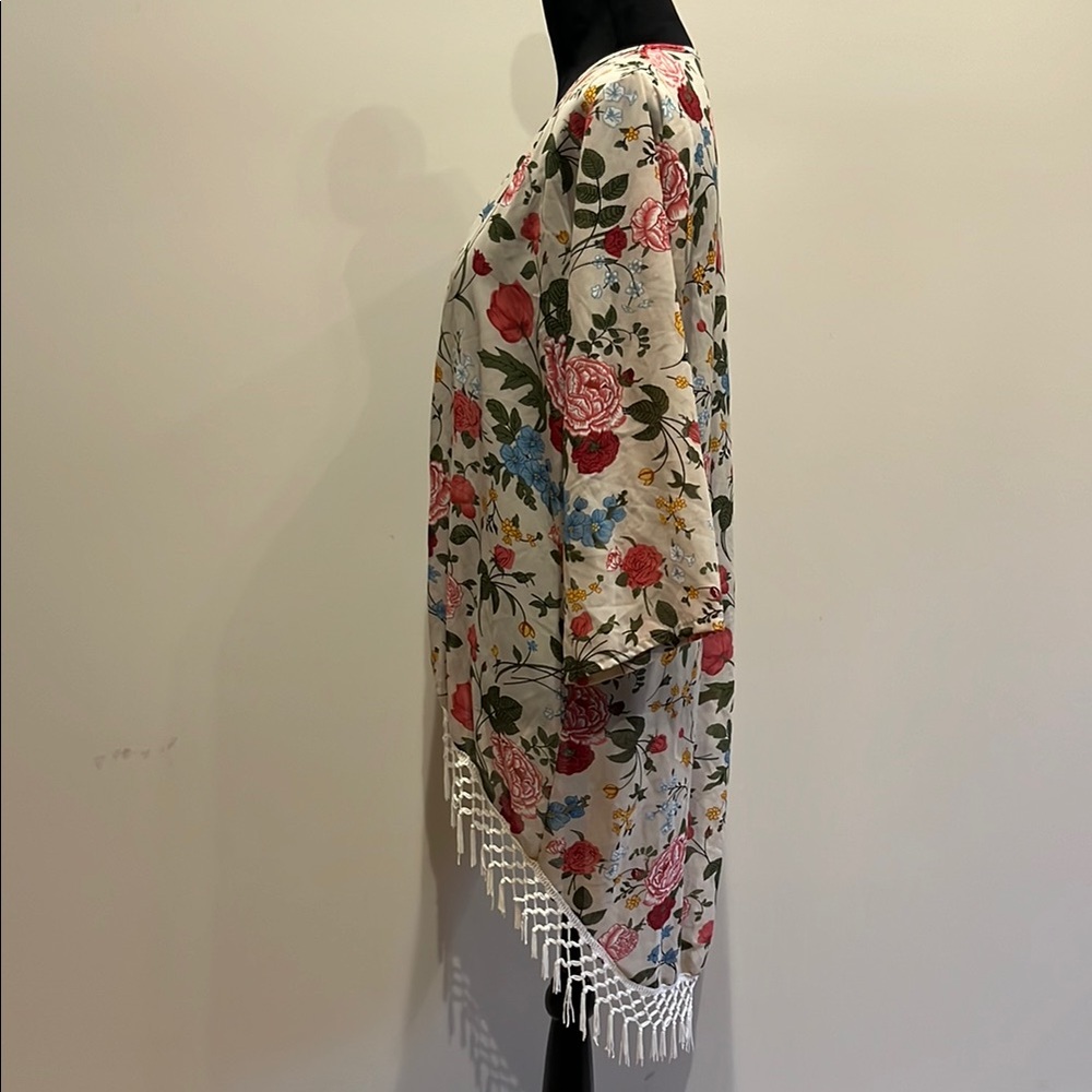 Johnny Was Floral Kimono with Fringe - Picture 6 of 9